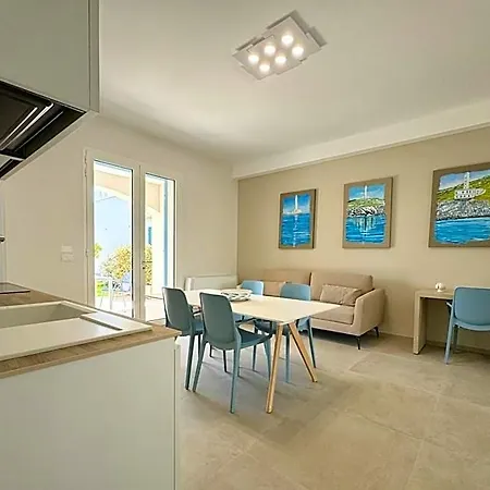 Terra 4* أكواريكا ديل كابو